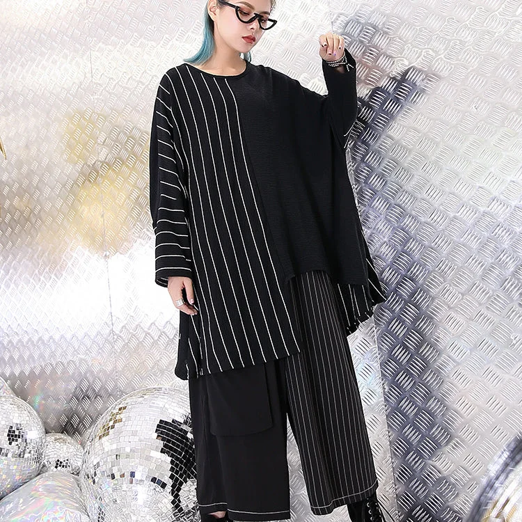 Fine black striped blouse oversized O neck casual asymmetrical design tops Modern Work Blouse Fine black striped blouse oversized O neck casual asymmetrical design tops Modern Work Blouse