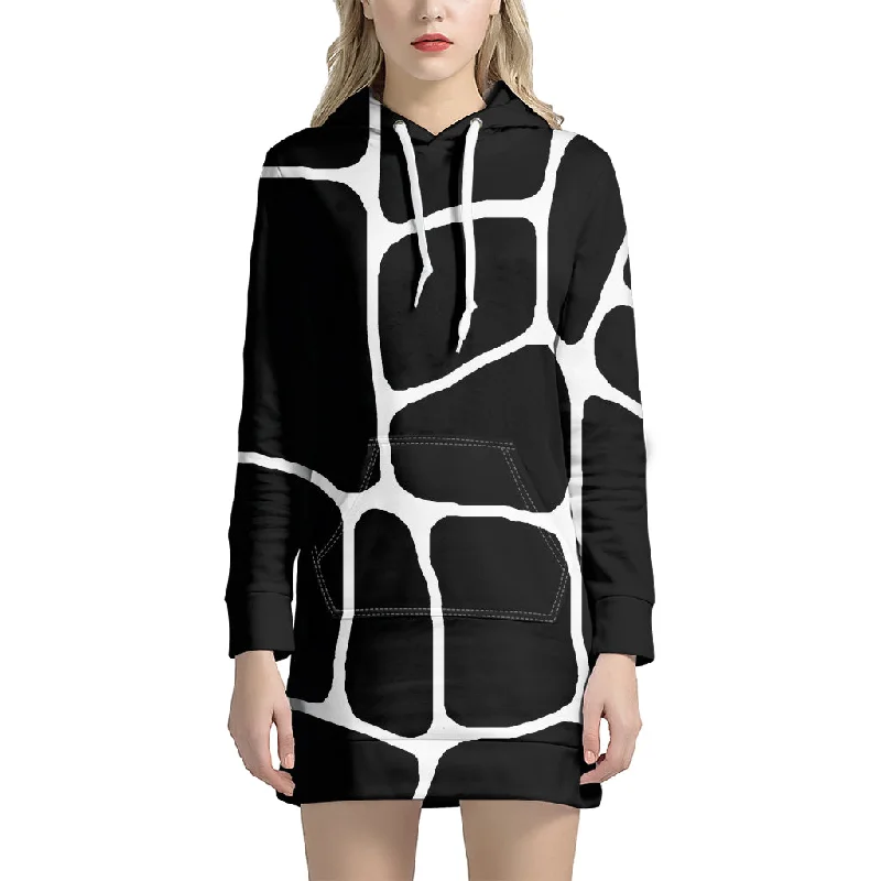 Black And White Giraffe Pattern Print Pullover Hoodie Dress